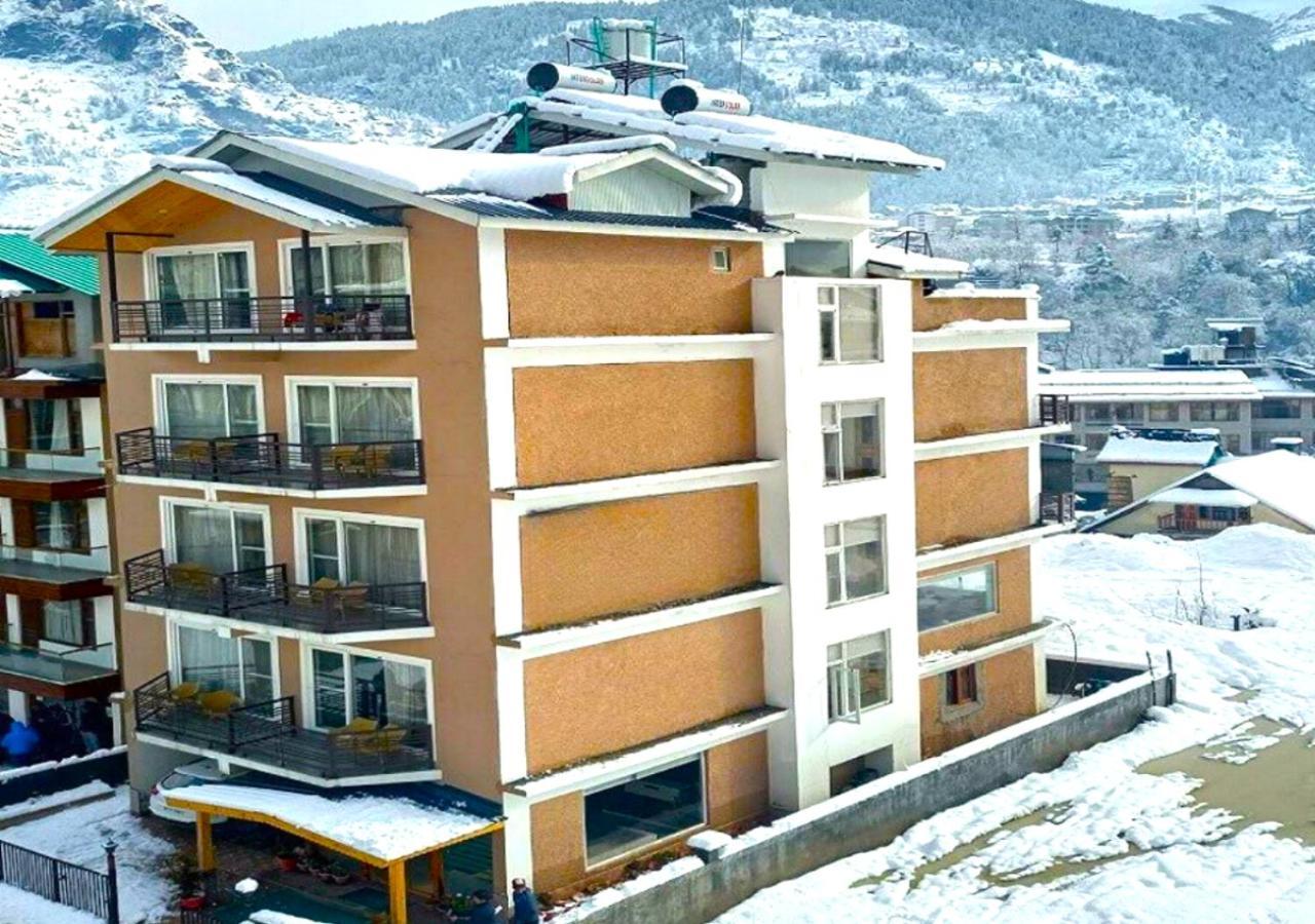 ホテル Simsa Heights Manali エクステリア 写真